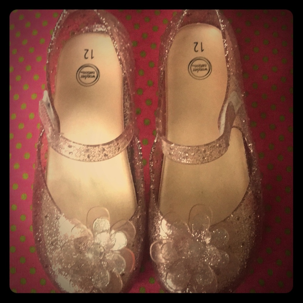 Jelly bean with pink glitter